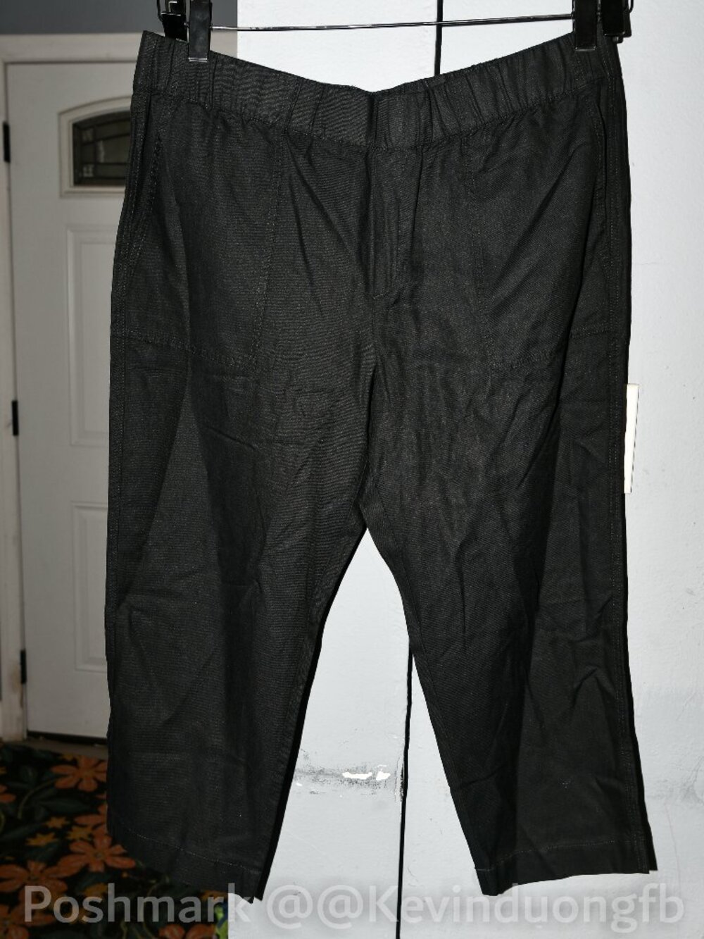 Women's Tapered Crop Pull-On Pant, Banana Republic < black